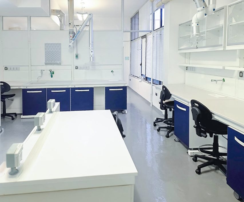 Installazione laboratorio completo realizzata da ILC Group